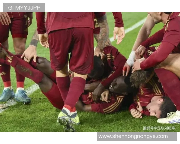 欧联赛场风波再起教练与高层矛盾激化冲突升级引发广泛关注